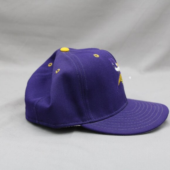 Minnesota Vikings Hat (VTG) - Classic Logo by Annco - Fitted Size 7 - Picture 7 of 9